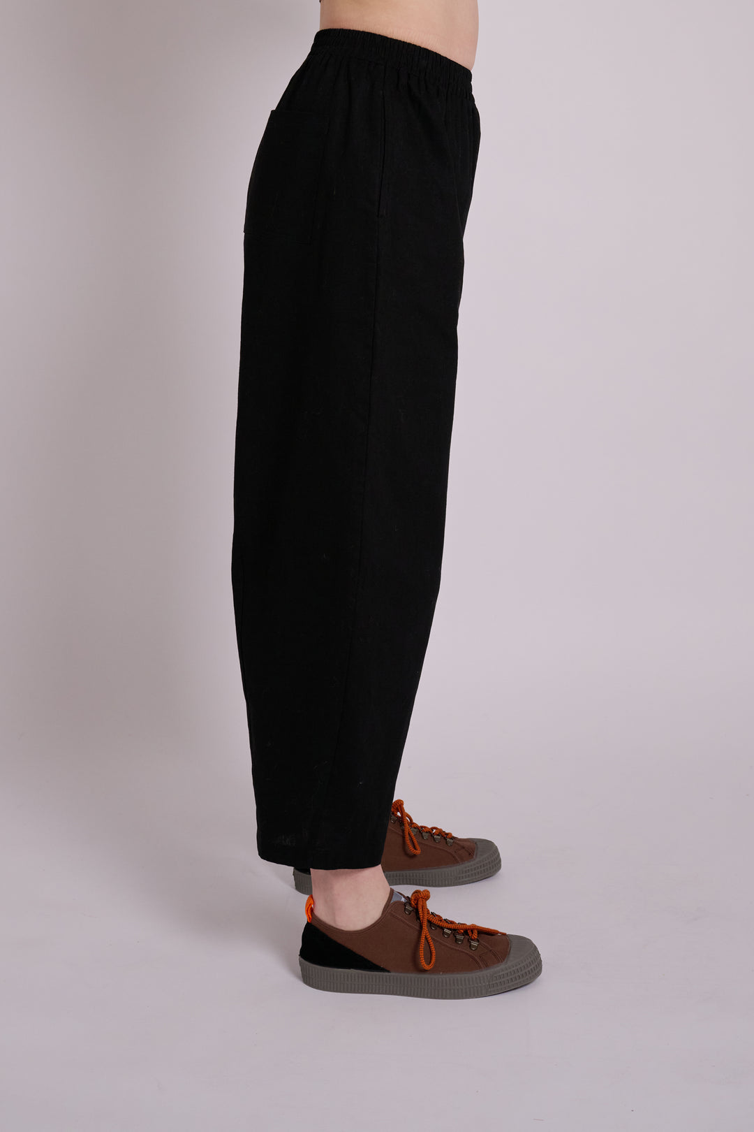Peggy Black Linen Trousers