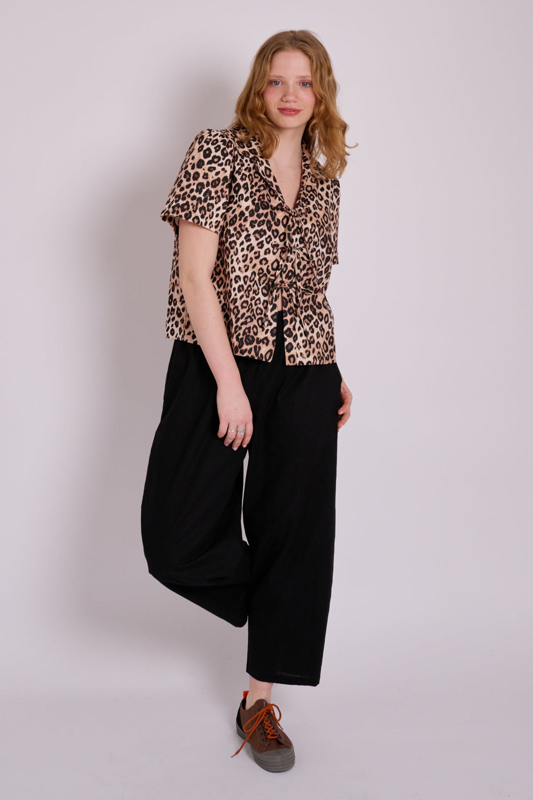 Peggy Black Linen Trousers