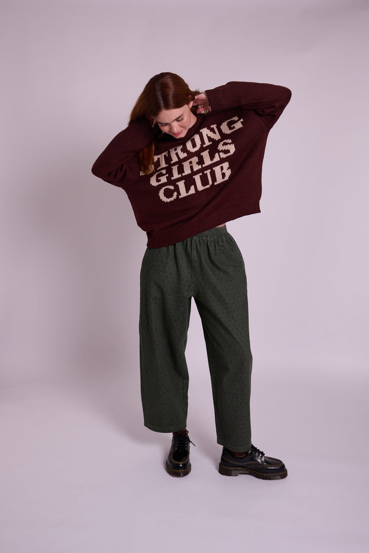 Knitted Strong Girls Club Jumper - Chocolate Fig