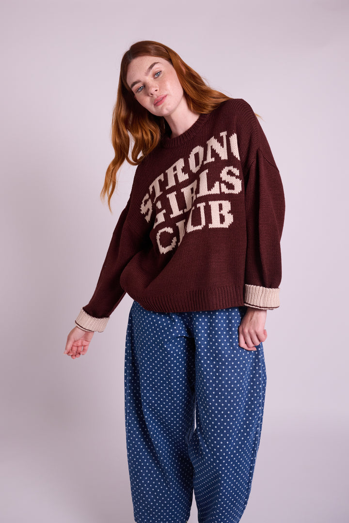 Knitted Strong Girls Club Jumper - Chocolate Fig