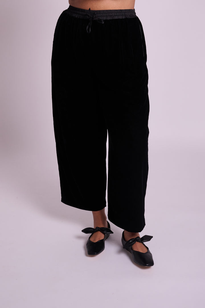 Narla Black Velvet Trouser
