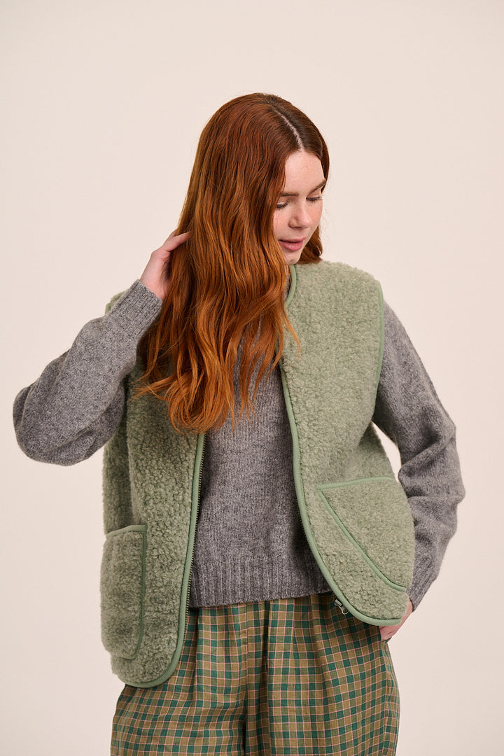 Coldbreaker Peptico Vest - Green – back view / styled detail