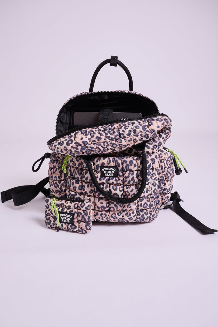 Dumpling Quilted Backpack - Leopard – close-up detail