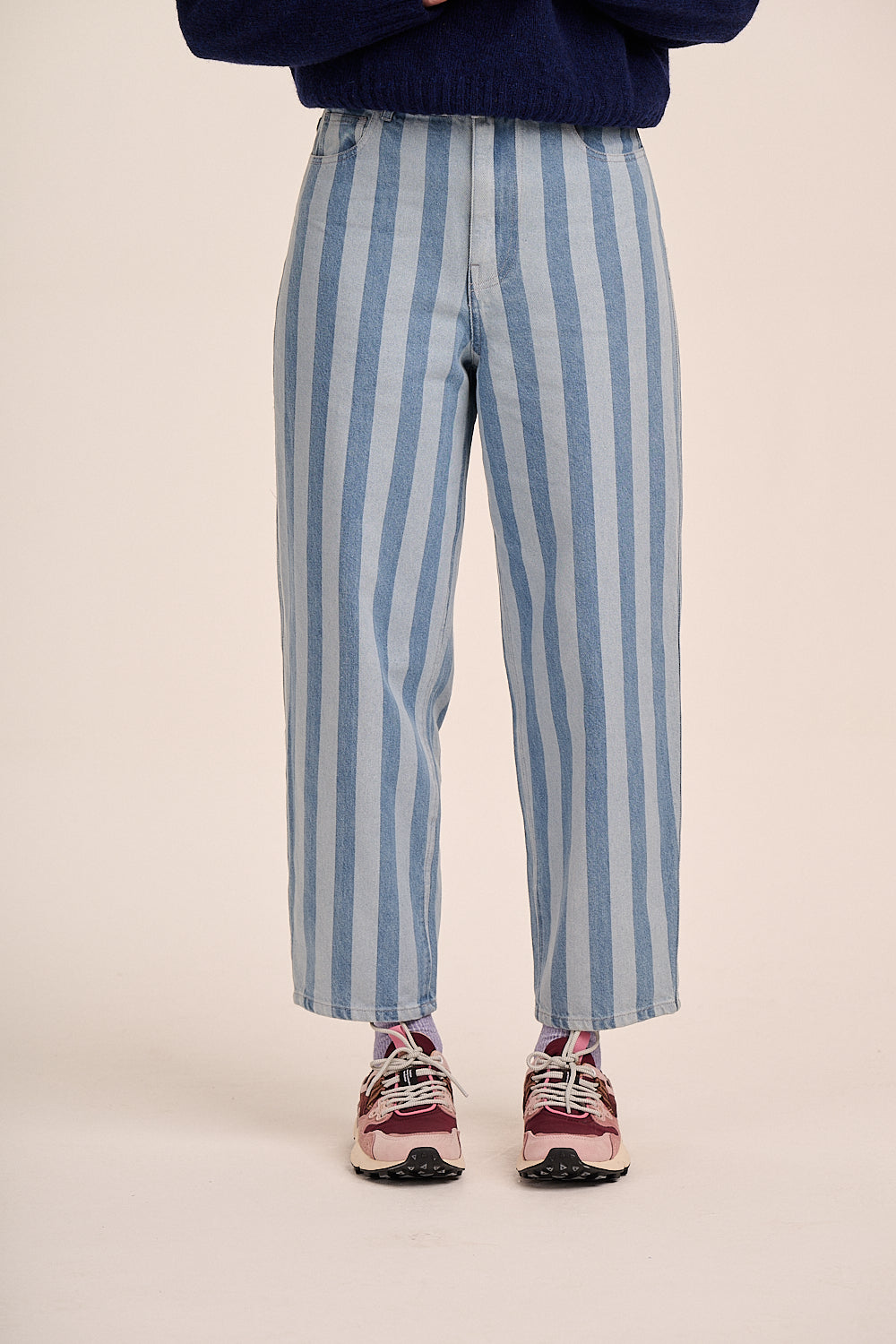Dolly High Rise Jean - Wide Stripe – back view / styled detail