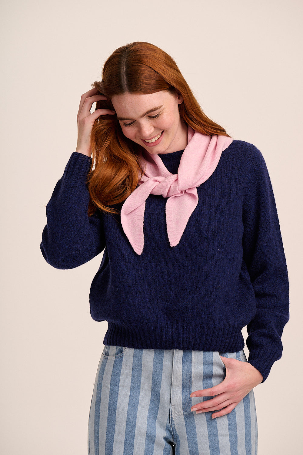 Nova Knitted Triangle Scarf - Pink