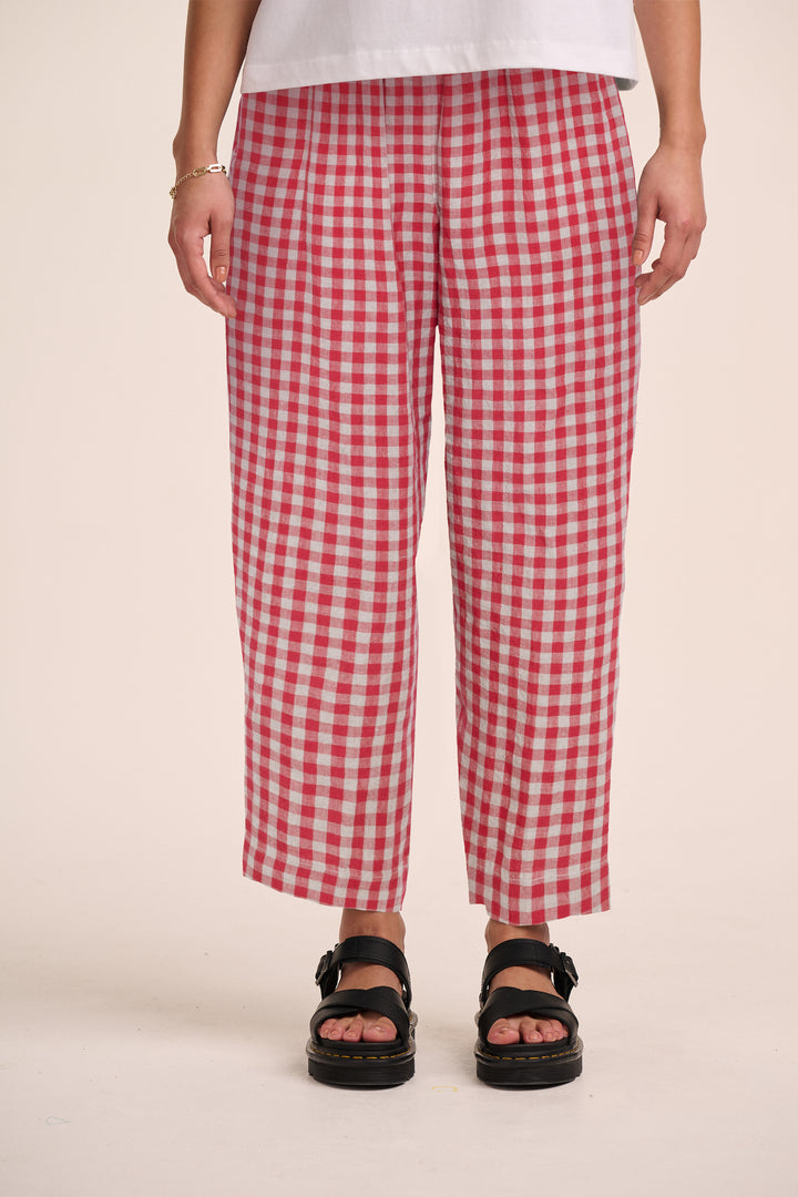 Peggy Linen Trousers - Red & Sand Gingham – close-up detail