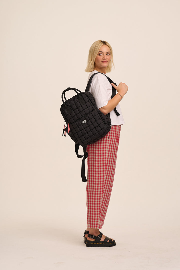 Dumpling Quilted Backpack - Black