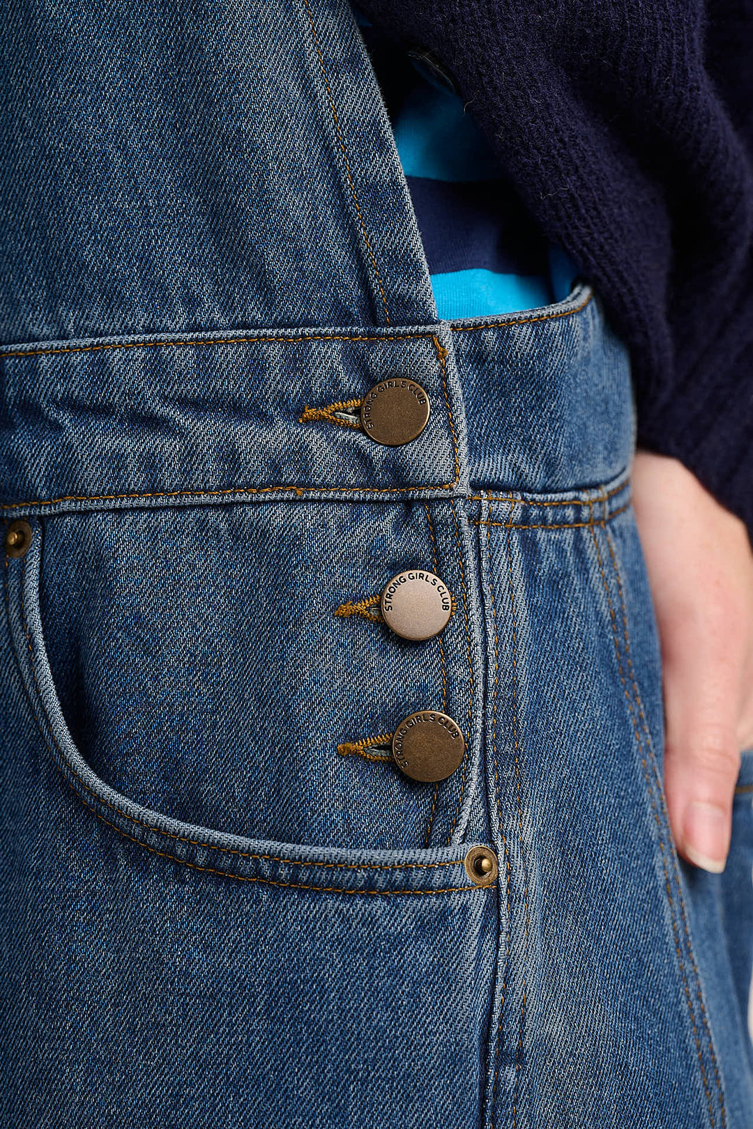 Barrel leg dungarees back view showing cross-back straps and pockets — Mutha.Hood