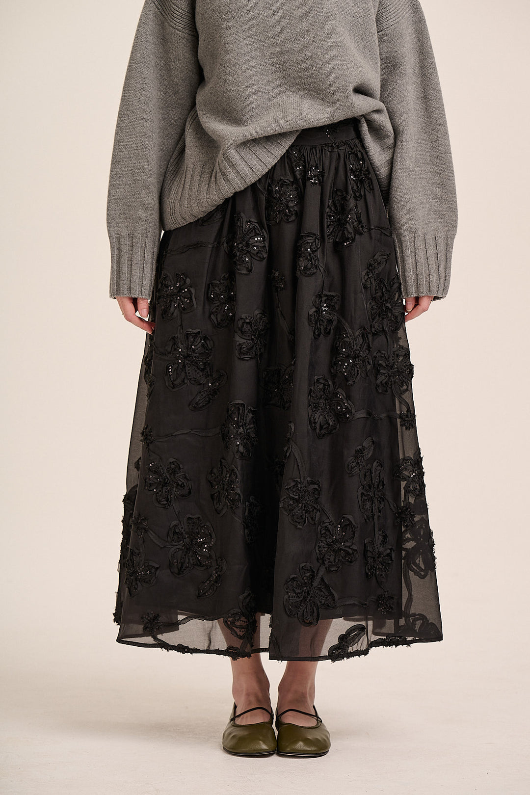 Eva Applique Circle Skirt - Black