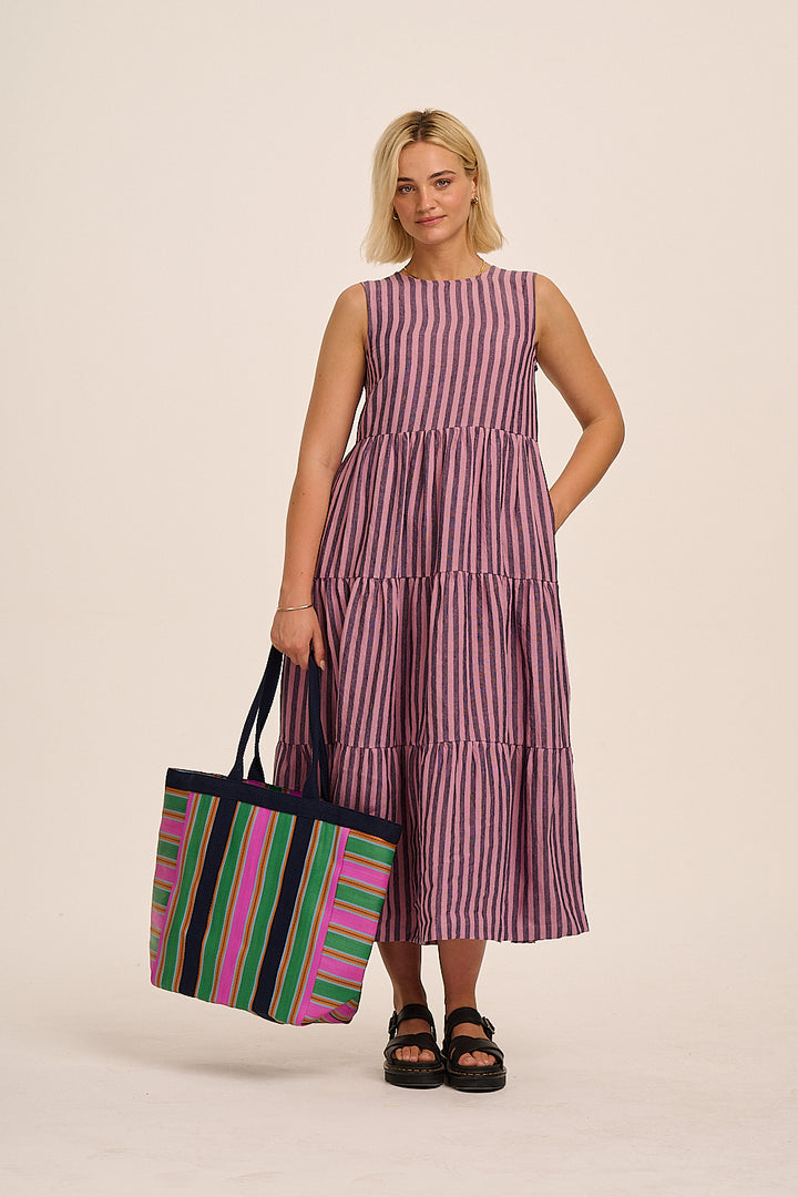 Frankie linen dress with Strong Girls Club Easy Bag
