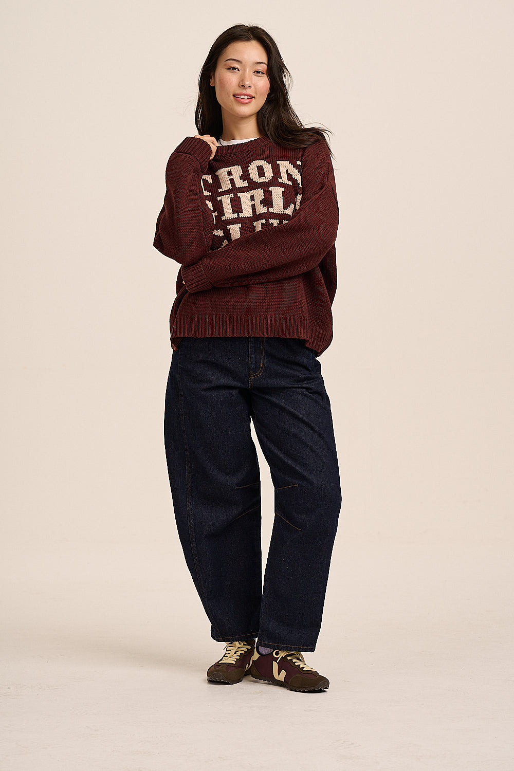 Knitted Strong Girls Club Jumper - Chocolate Fig