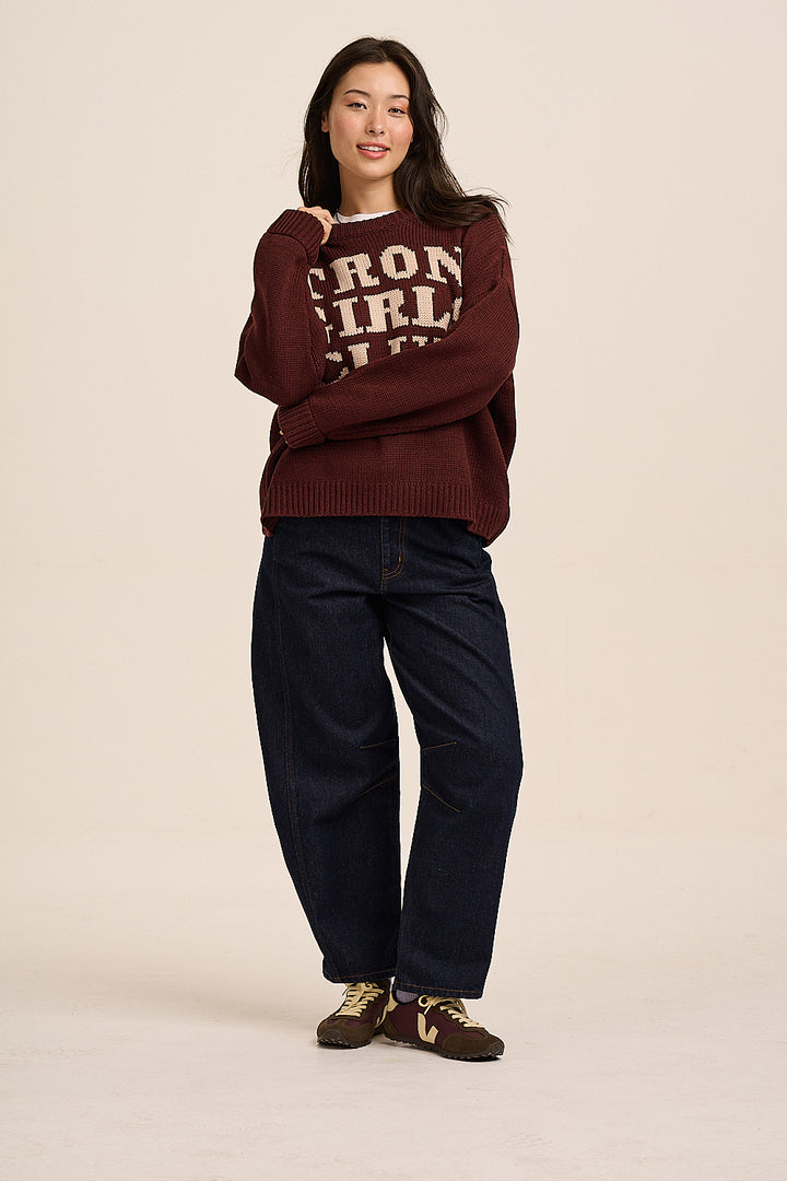 Knitted Strong Girls Club Jumper - Chocolate Fig