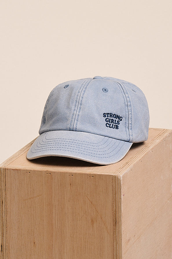 Strong Club Vintage Wash Slogan Cap Light Denim
