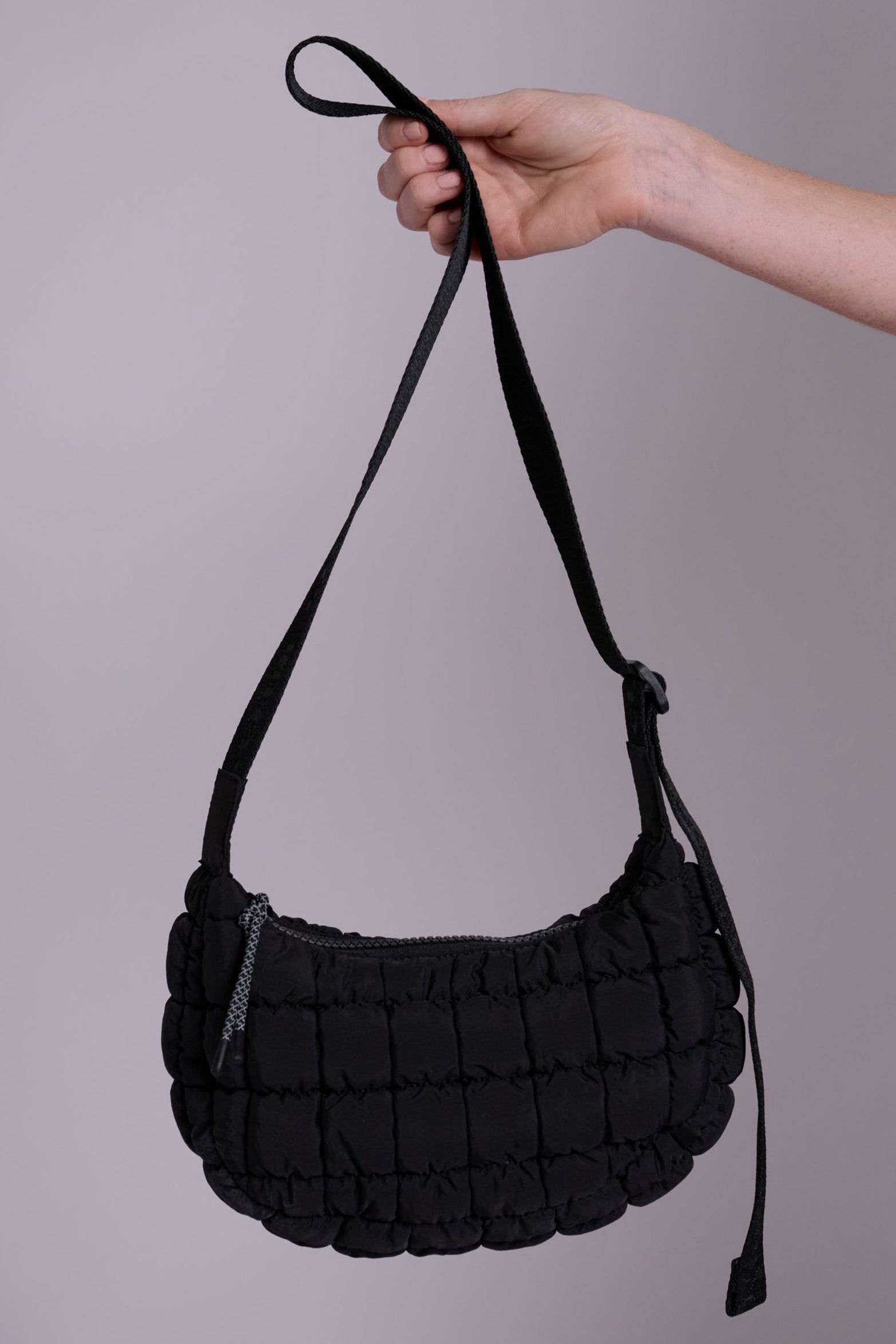 ★UMBRO★ Dumpling Bag Black UQ223CBG51 UQ223CBG51_BLK0 61X7Mq-wXFL._UY300_.jpg