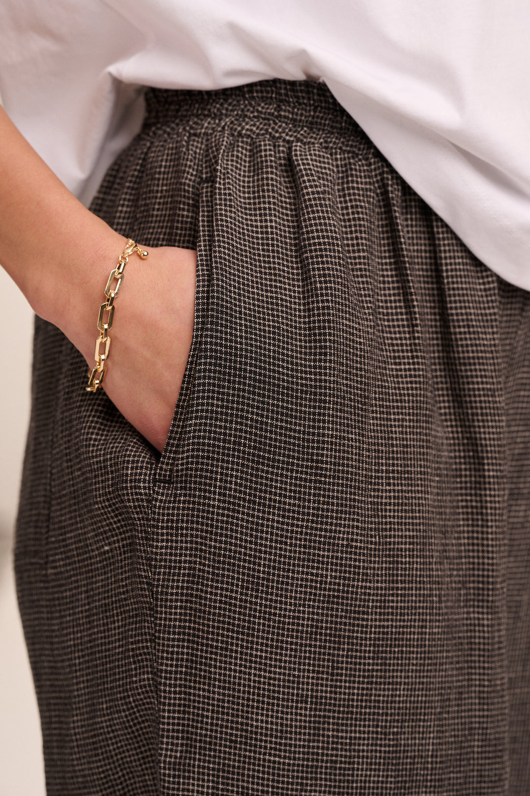 Peggy Linen Trousers - Black Grid