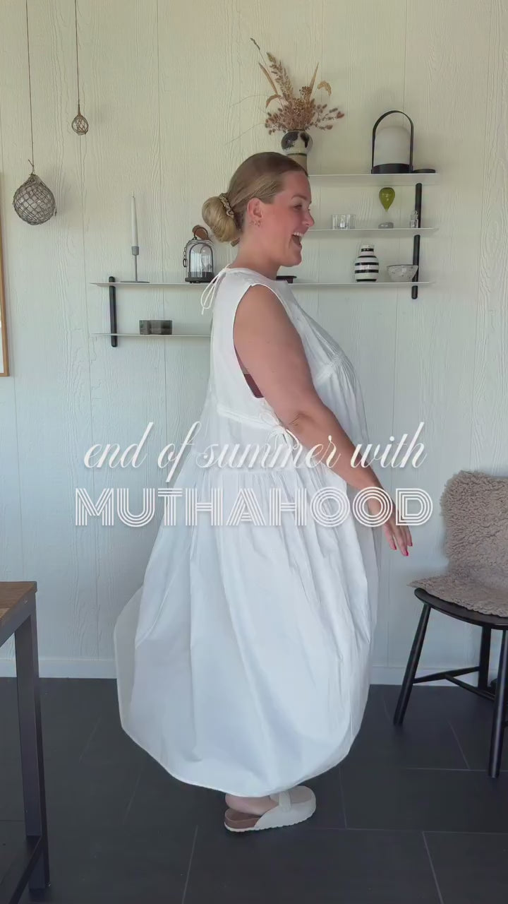 Knitted Strong Girls Club Jumper - Pink