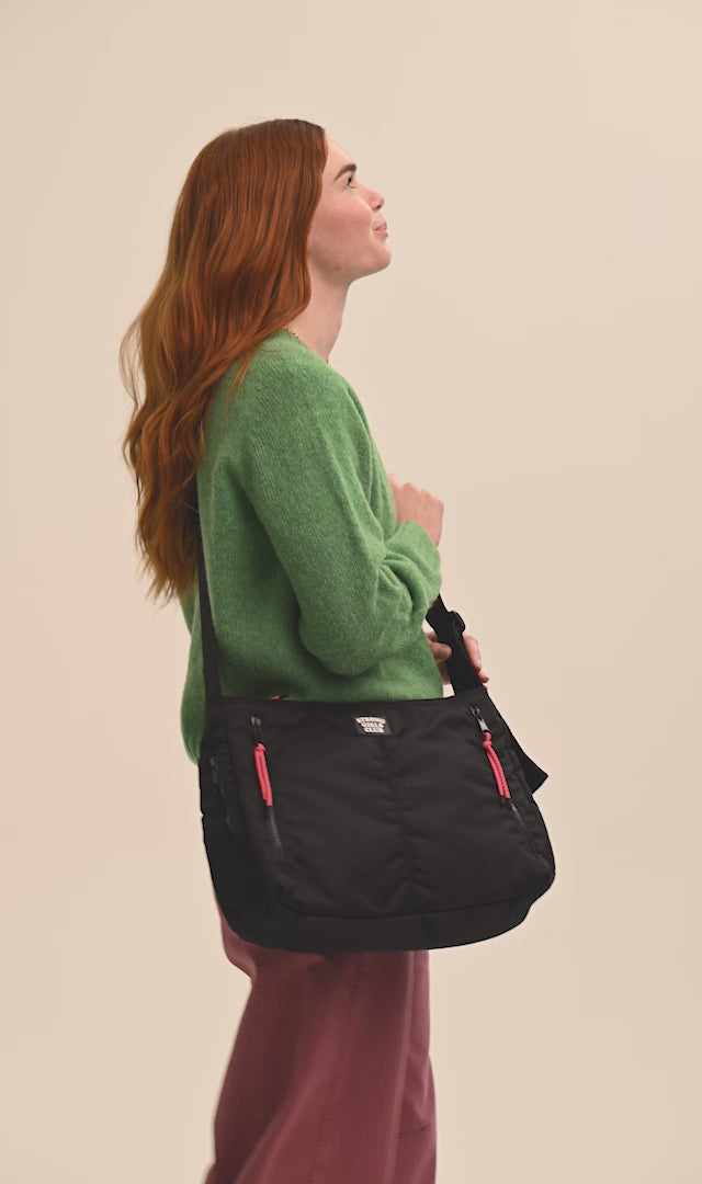 Strong Girls Club Everyday Bag - Black