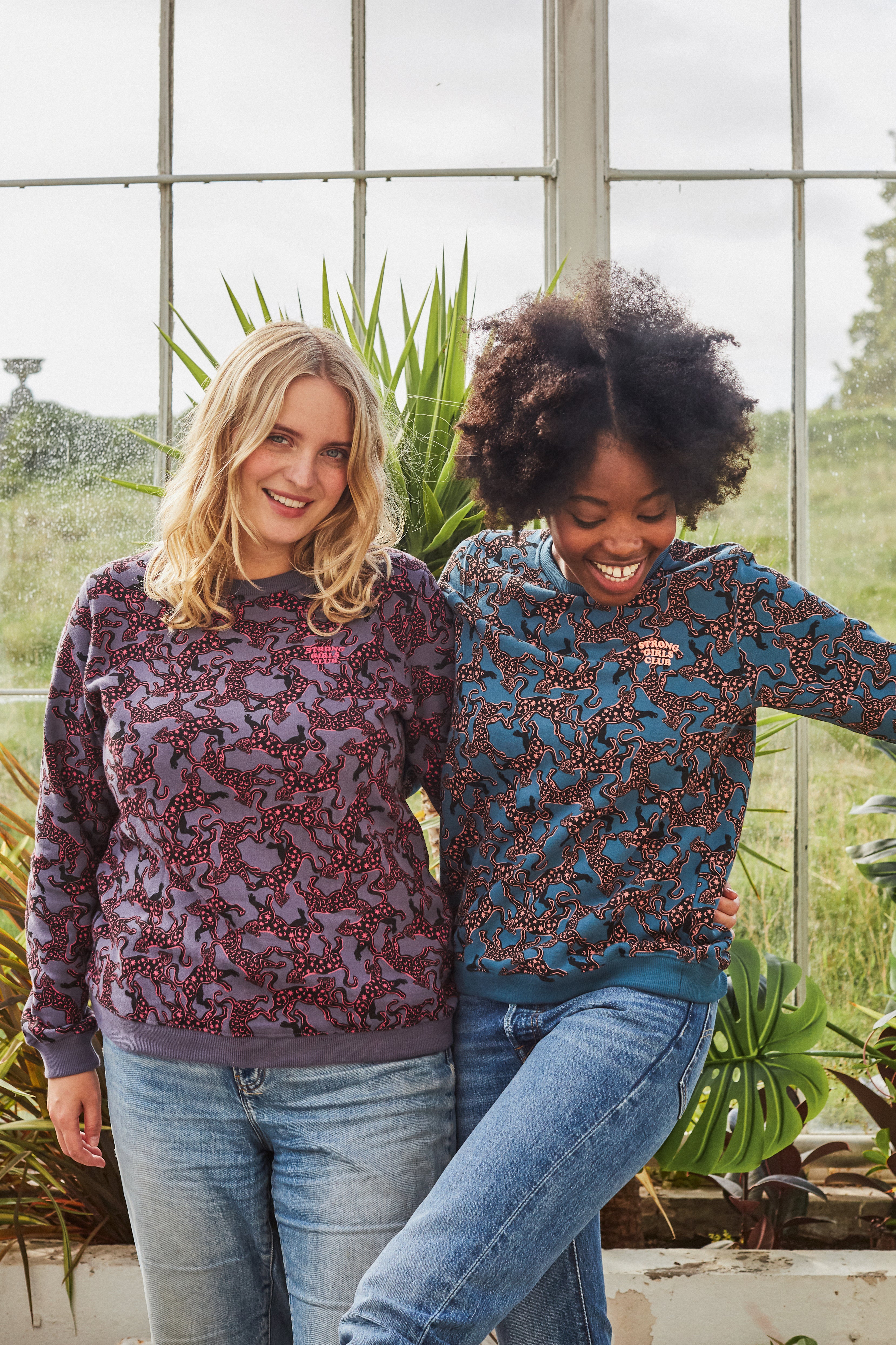 Women's leopard sweatshirts outlet